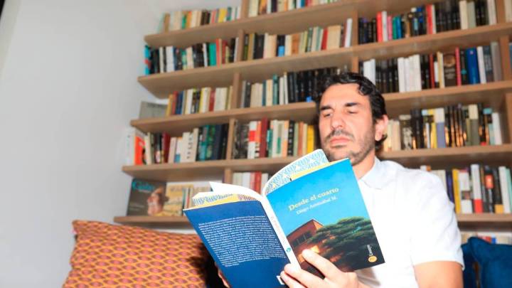 Diego Aristizábal reunió en un libro 10 años de escritura en EL COLOMBIANO