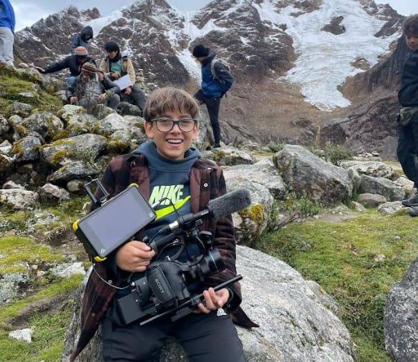 Alumnos del Colegio Alpamayo estrenan su primera película: “Hasta la Cumbre”