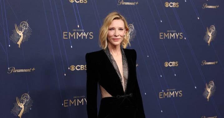 FOTOGALERÍA Artistas y celebridades llegan a la alfombra roja de los Premios Emmy