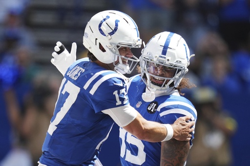 Jones brilla y Colts rompen racha sin ganar en apertura al vencer 33