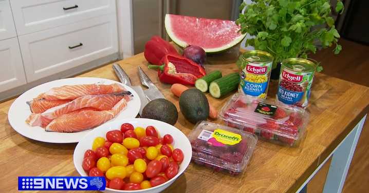 Improving diet could reduce impact of chronic pain, new research finds