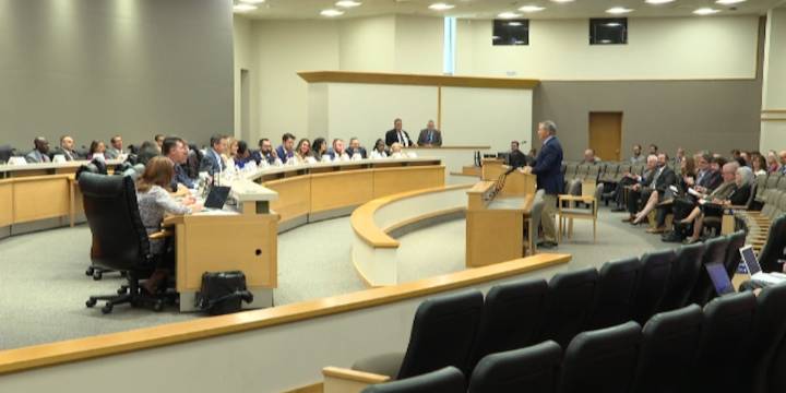 Florida lawmakers weigh property tax cuts and impact on schools