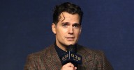 Superman Actor Henry Cavill Has Injury Delaying ’80s Reboot