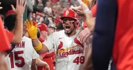 Ganan Cardenales ante los Atléticos