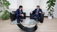 Más que un gesto, por Toni Aira