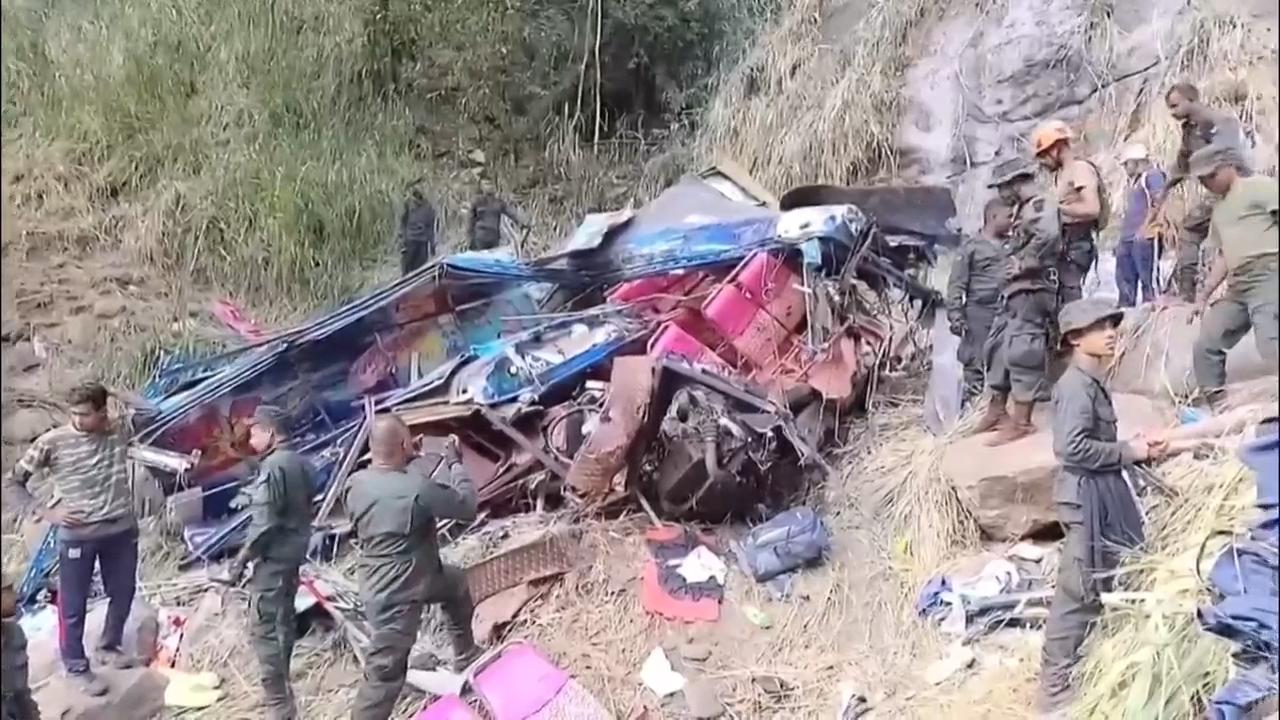 Several killed as passenger bus plunges into precipice in mountainous region in Sri Lanka