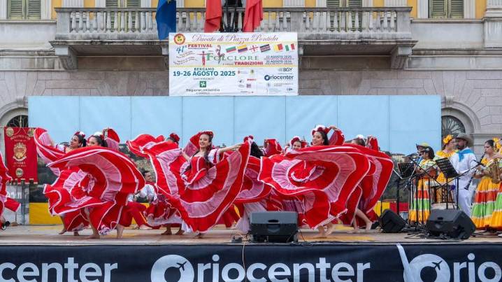 Orgullo boyacense: Ballet Folclórico de Nobsa es elegido mejor grupo en Italia y Francia