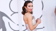 Emily Blunt nos enamoró con su joyería en el Festival de Cine de Venecia