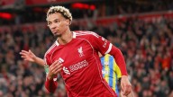 Liverpool y Chelsea avanzan sin problemas en la Carabao Cup; Raúl Jiménez resulta clave para el Fulham