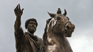 Qué quería dar a entender Marco Aurelio cuando dijo: "Recibe sin orgullo, despréndete sin apego"