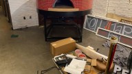 Gran horno de pizza de leña es la novedad de un negocio en Tuscaloosa