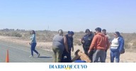 Una joven intentó cruzar la ruta y fue embestida por una mujer en moto: las dos terminaron hospitalizadas