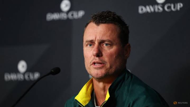 Australia Davis Cup captain Hewitt to fight ban for pushing anti