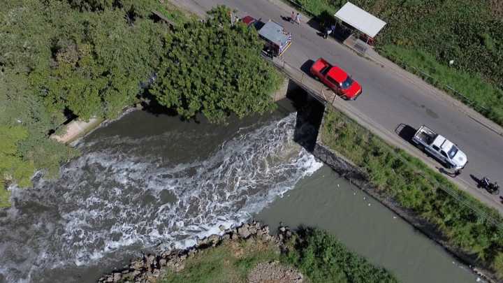 Madre Lanza a su Bebé a un Canal en El Salto; Confesó Tras Caer en Contradicciones