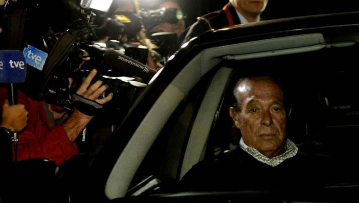Curro Romero, ingresado de nuevo por complicaciones respiratorias a sus 91 años