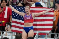 Olmsted Falls’ Katie Moon comes through on her last try to take another World Championships pole vault gold