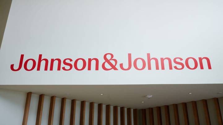 J&J's psoriasis drug shows promise against Bristol's treatment