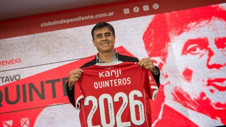 Gustavo Quinteros se convirtió en el DT del "Rojo"