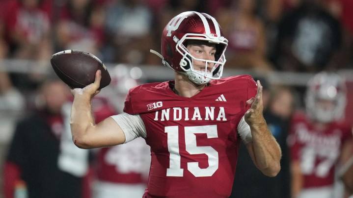 AP Player of the Week: Indiana QB Fernando Mendoza throws for 5 TDs again with pinpoint accuracy