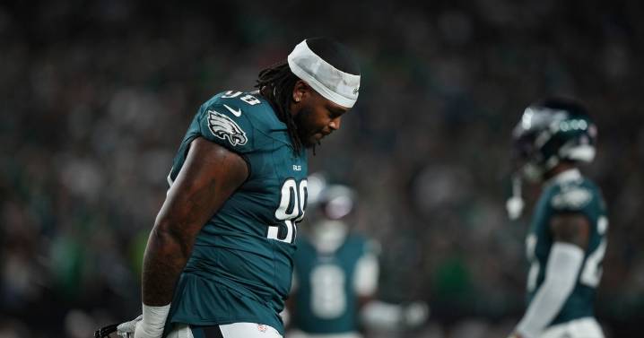 Eagles DT Jalen Carter fined, avoids further suspension for spitting on Cowboys QB Dak Prescott in Week 1