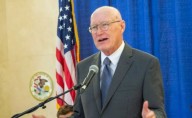 Jim Edgar, Illinois’ 1990s-era moderate GOP governor, dies at 79