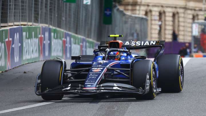 F1 Azerbaiyán: Sainz logra el tercer puesto con victoria para Verstappen