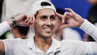 Gigantesco Tabilo: Salva dos match points, le gana con un dramático tie break al 9 del mundo y es campeón del ATP 250 de Chengdú