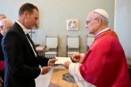 León XIV recibe al nuevo embajador de EE. UU. y trataron el asesinato de Charlie Kirk
