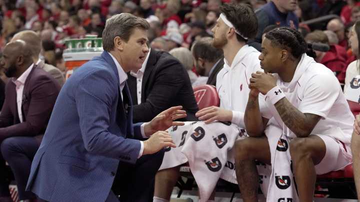 Former Wisconsin great Brad Davison replaces Kirk Penney on UW staff