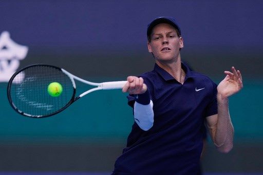 Sinner advances to China Open men's final and Gauff to women's quarterfinals