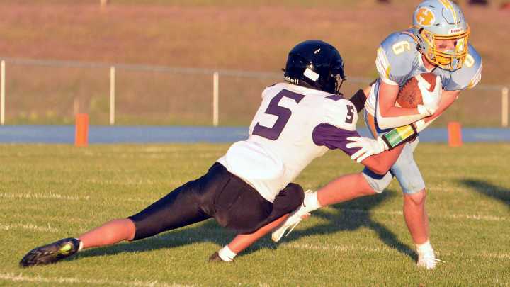 Rankings: There's two new No. 1-rated football teams in South Dakota this week