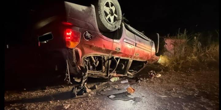 Man flown to Springfield hospital after overnight crash in Stone County