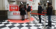 Correos de Chile despide a 600 trabajadores y sindicatos piden al gobierno apoyo para revertir la medida