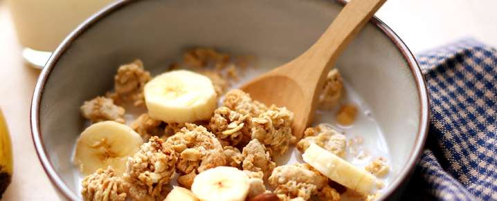 The Time of Day You Eat in Later Life Could Foreshadow an Early Death