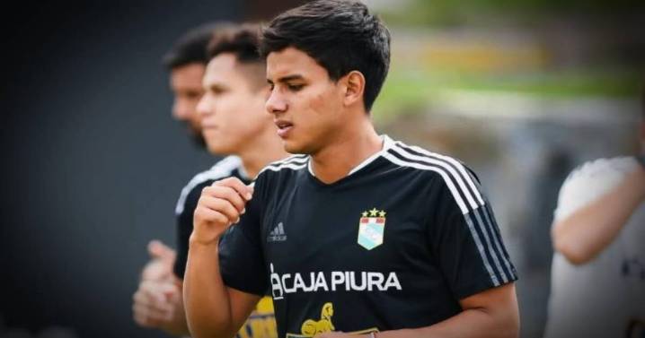 La decisión que tomó Jhilmar Lora tras no ser considerado en Sporting Cristal: "Quiere..."
