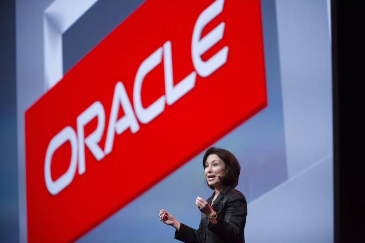 Oracle promotes two presidents to co