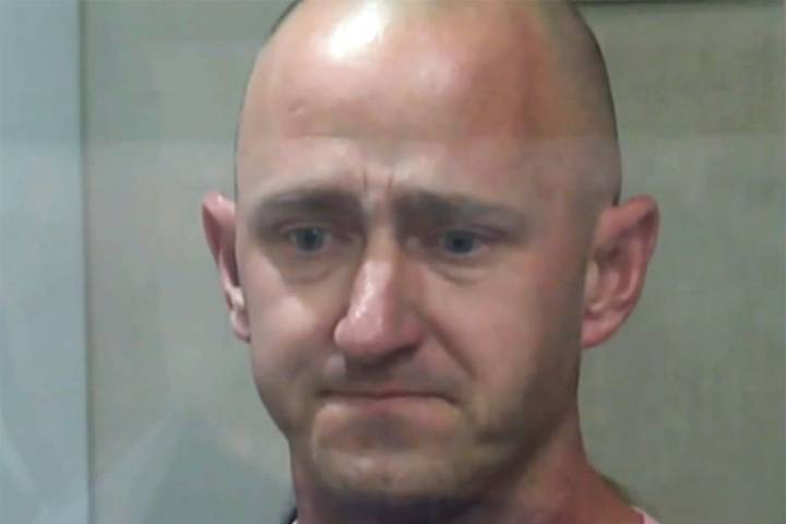 Alaska Airlines Pilot Tried to Shut Off Plane Mid-Flight, Then Gave a Shocking Reason — and He Just Pleaded Guilty