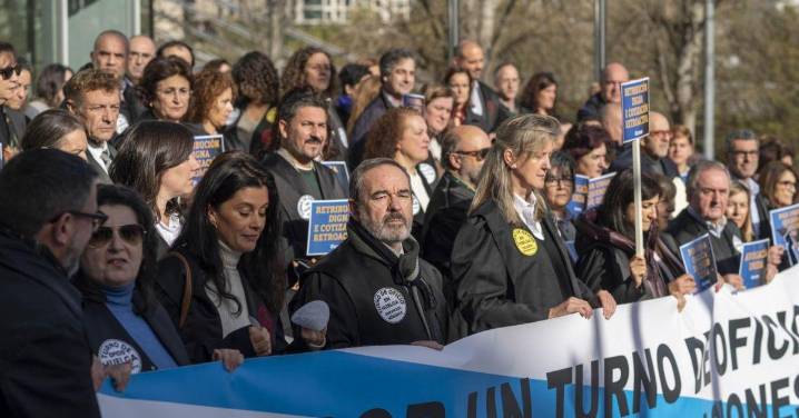 ¿Sabe usted que se reactivan las protestas de los abogados y procuradores del turno de oficio?