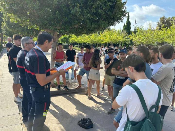 815 aspirantes inician hoy el proceso selectivo para cubrir 3 plazas de Bombero municipal