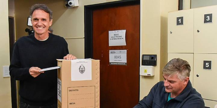 Convocatoria a las urnas y gestos de campaña: qué dijeron los principales candidatos tras votar