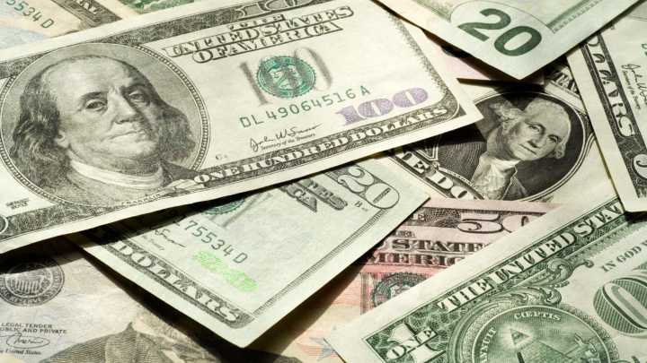 Jim Cramer highlights 6 stocks that stand to benefit from Fed rate cuts