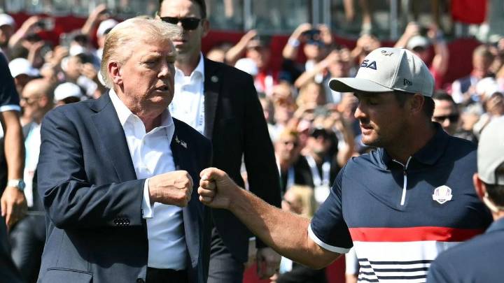 Donald Trump makes Ryder Cup trip to boost US team