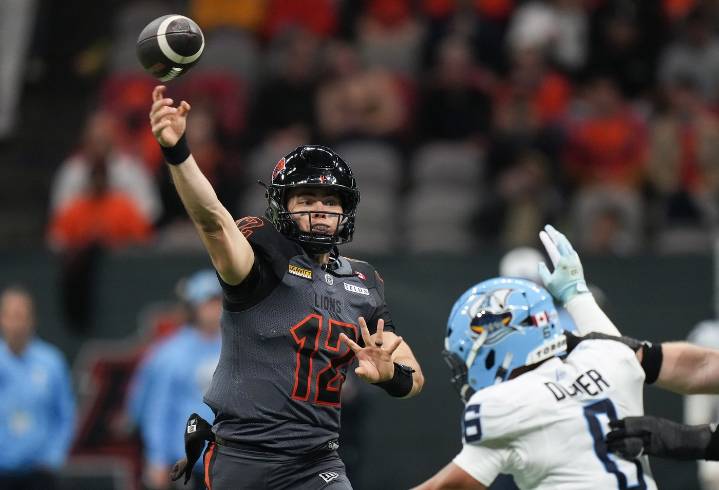 B.C. Lions grind out 27-22 victory over Toronto Argonauts
