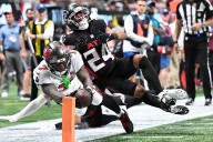 Buccaneers ride 2 TD catches by rookie Egbuka to dramatic 23