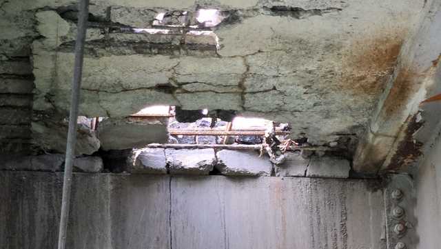 South Carolina: Hole found on bridge in Oconee County