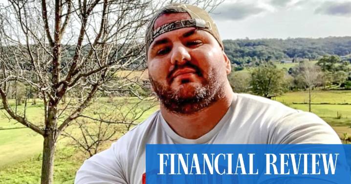North East Link project in Victoria involved in claims contractor was forced to pay gangland figure kickbacks to get veterans construction jobs