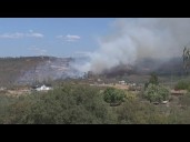 Firefighters work to contain Valley Fire in El Dorado County