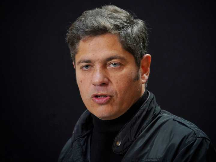 Axel Kicillof calificó de gatopardismo las medidas de Milei: "Piensa que con etiquetas de la mesa de no se qué cosa va a cambiar algo"