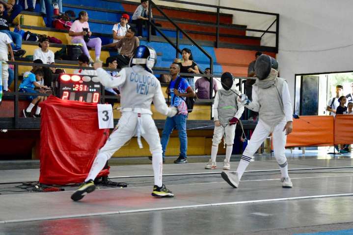 Más de 300 atletas participaron en II Prueba Válida Nacional de Esgrima en Naguanagua
