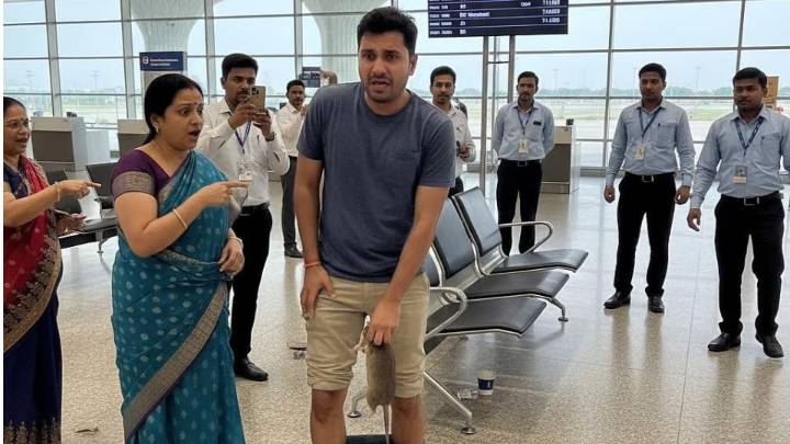 Rat Slips Into Passenger's Pants At Indore Airport